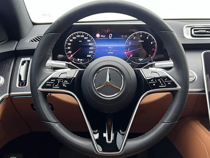 Фото 5 - Mercedes-Benz S-Class