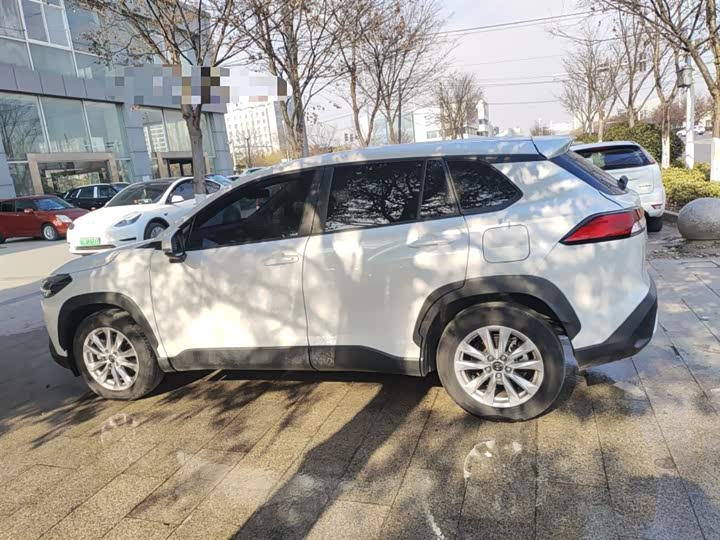 Фото 5 - Toyota Corolla Cross