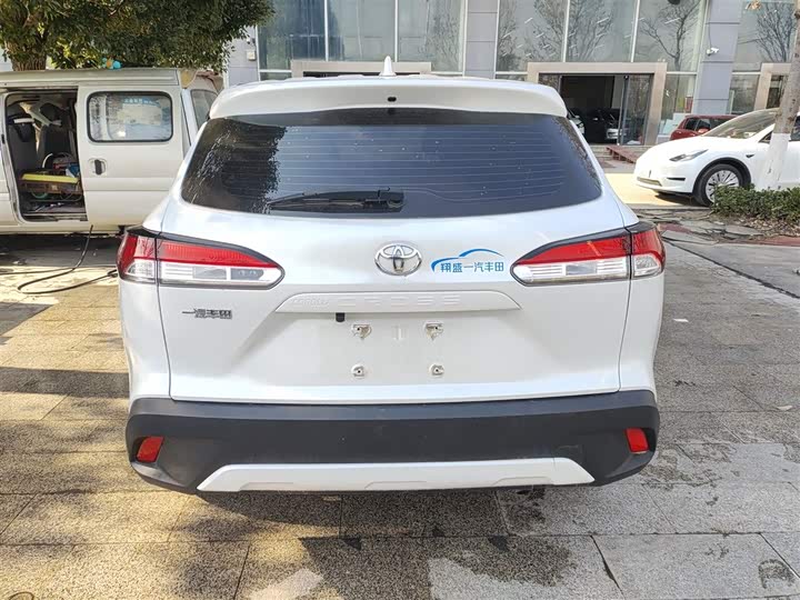 Фото 6 - Toyota Corolla Cross