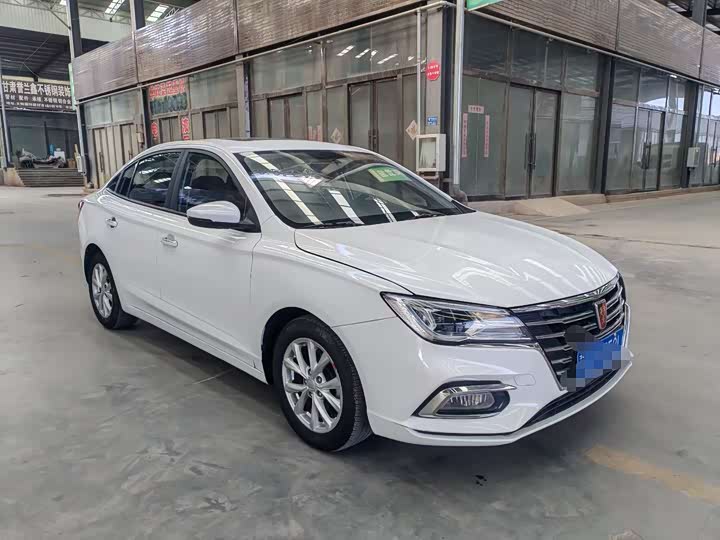 Фото 3 - Roewe i5