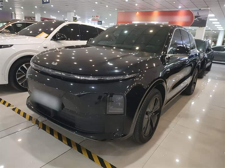 Фото 2 - LiXiang L6