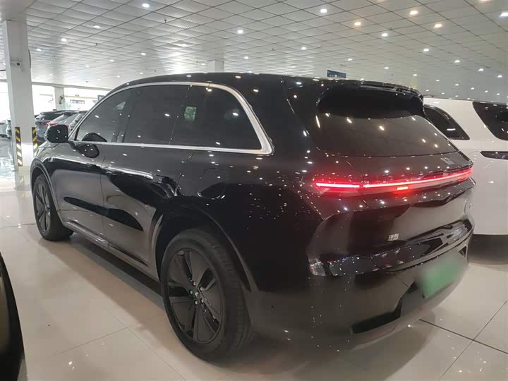 Фото 5 - LiXiang L6