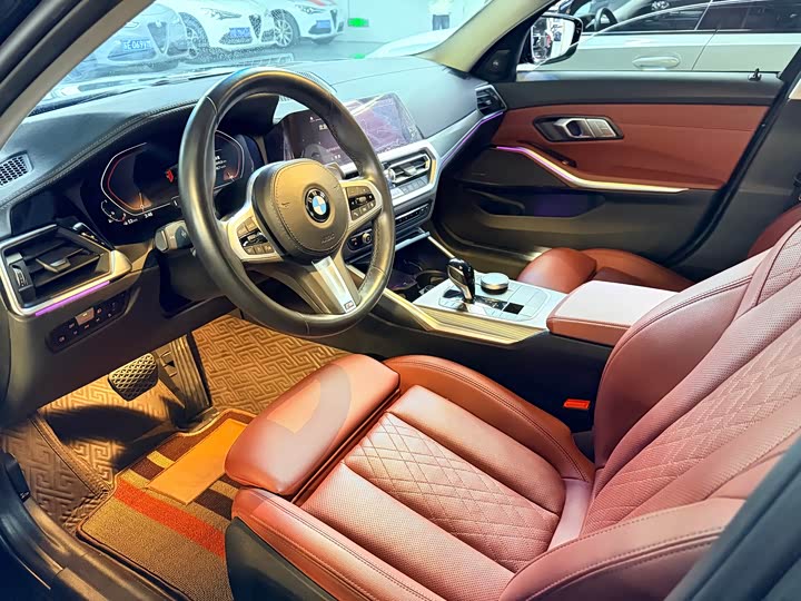 Фото 4 - BMW 3 Series