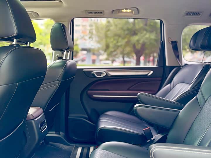 Фото 5 - GAC Trumpchi M6