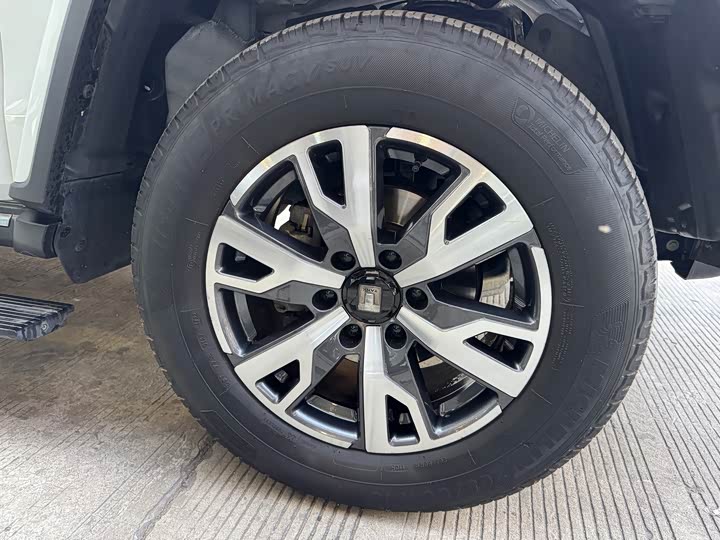 Фото 8 - Tank 300