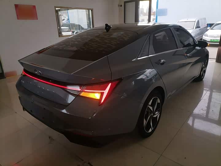 Фото 7 - Hyundai Elantra N line