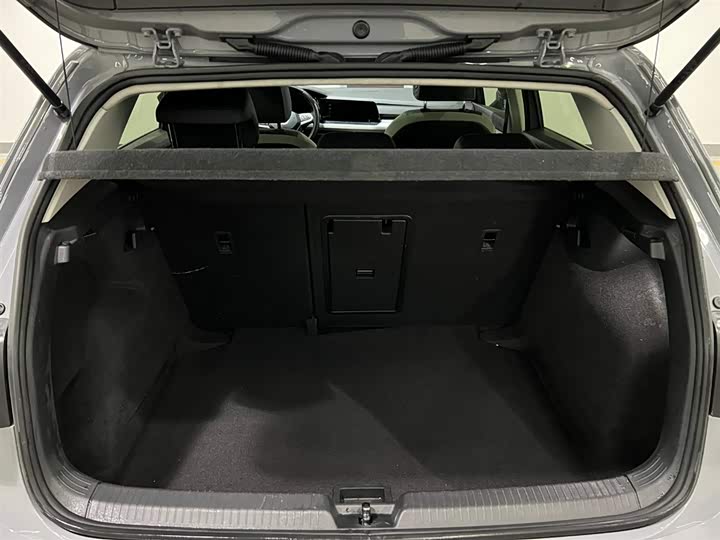 Фото 7 - Volkswagen Golf