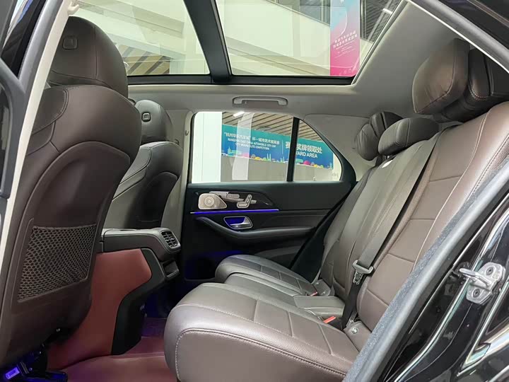 Фото 6 - Mercedes-Benz GLE-Class