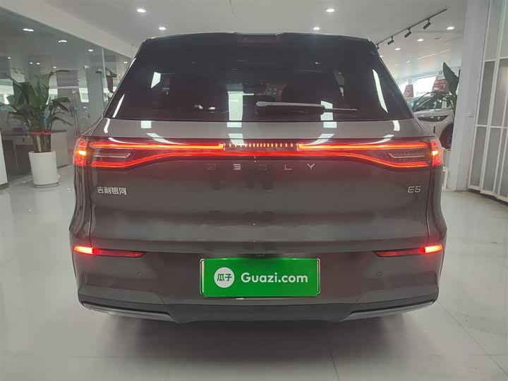 Фото 6 - Geely Galaxy E5