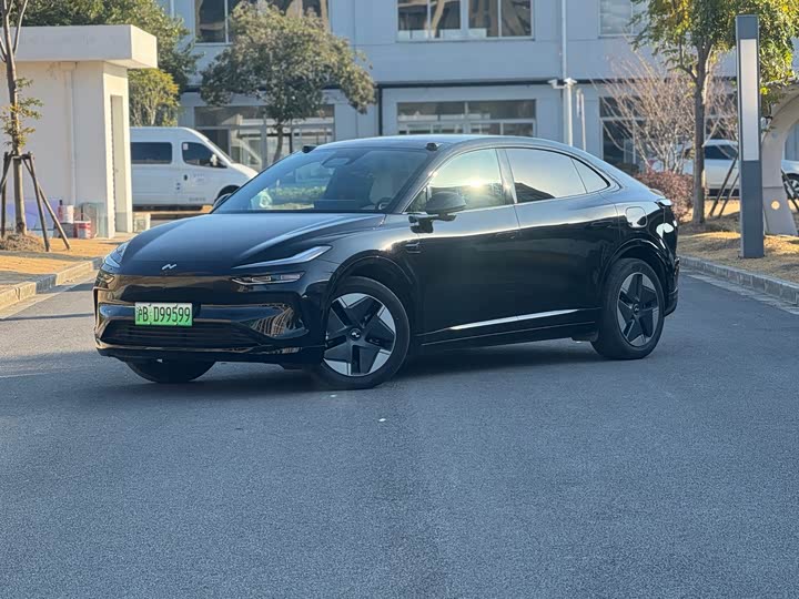 Фото 1 - Nio Onvo L60