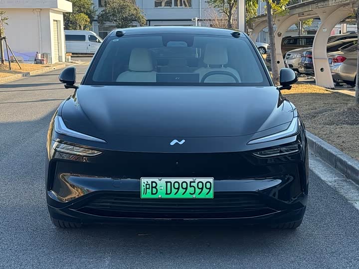 Фото 6 - Nio Onvo L60