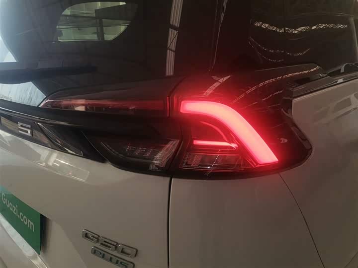 Фото 8 - Maxus G50