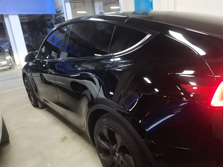 Фото 5 - Tesla Model Y