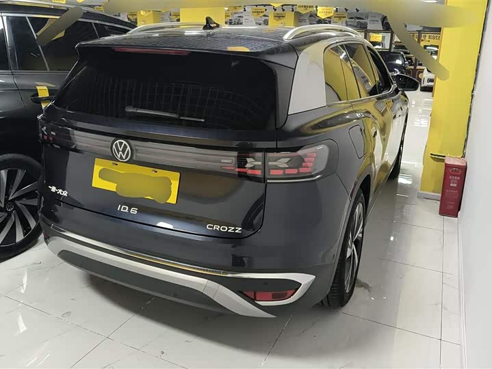 Фото 3 - Volkswagen ID.6 Crozz