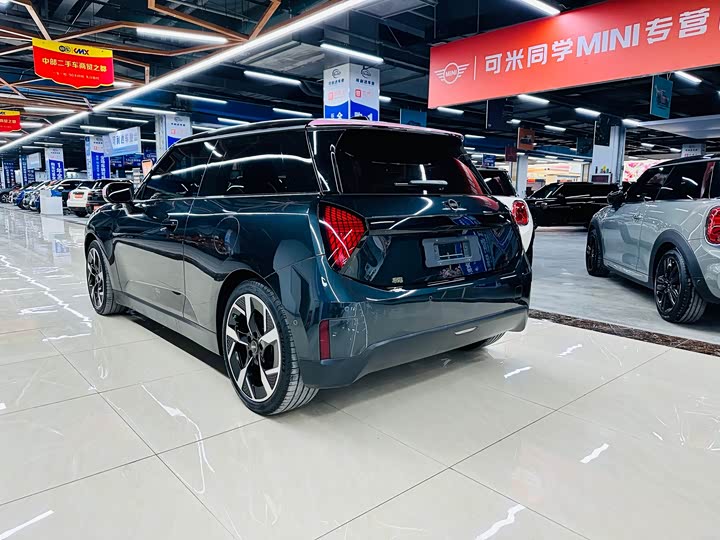 Фото 3 - Mini Cooper