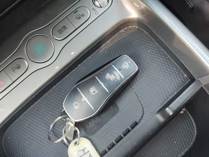 Фото 9 - BYD Dolphin