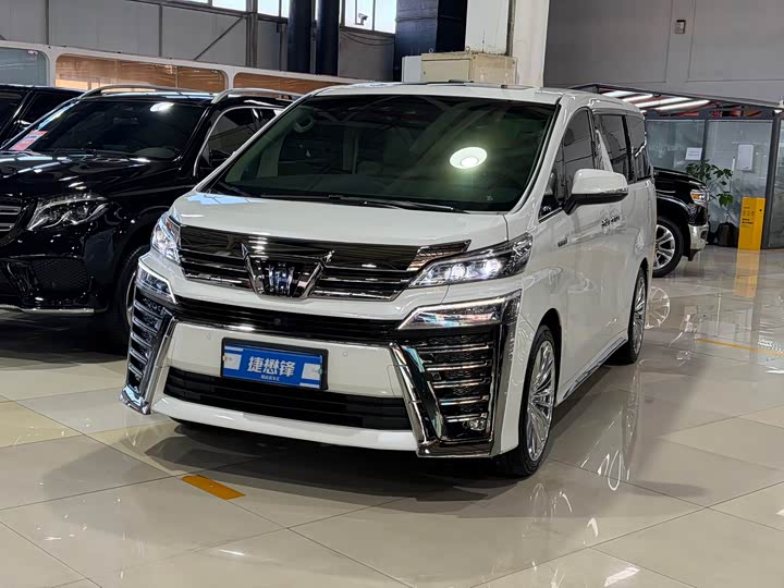 Фото 1 - Toyota Vellfire