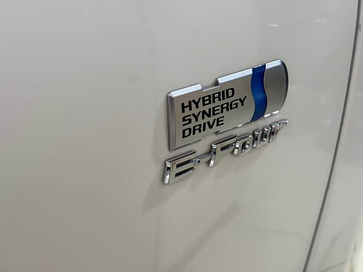 Фото 8 - Toyota Vellfire