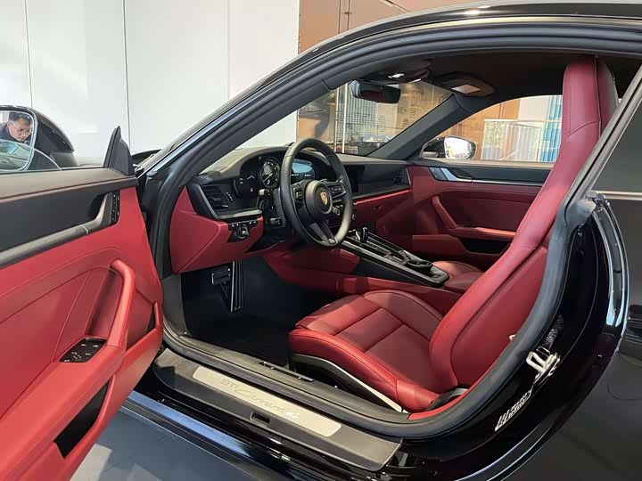 Фото 6 - Porsche 911