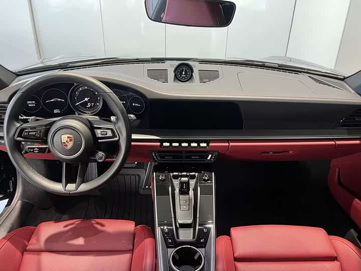 Фото 8 - Porsche 911