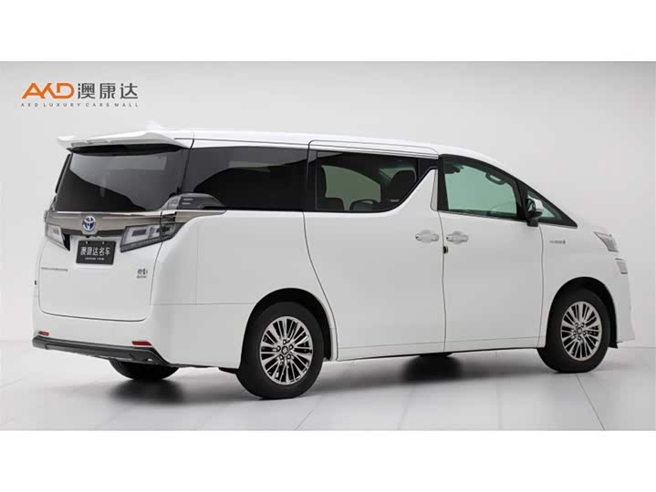Фото 3 - Toyota Vellfire