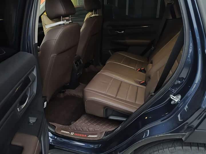 Фото 6 - Honda CR-V