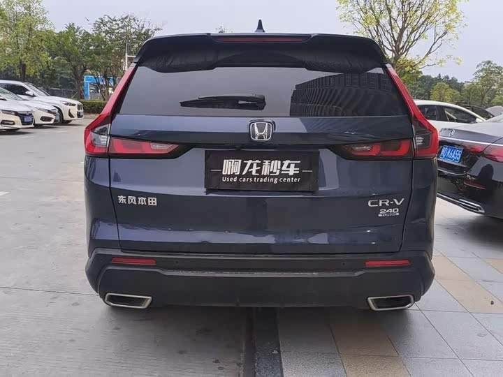 Фото 7 - Honda CR-V