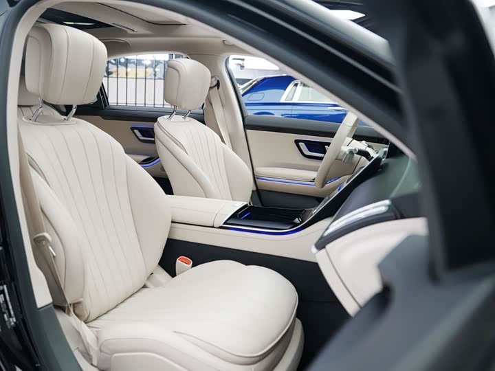 Фото 7 - Mercedes-Benz S-Class