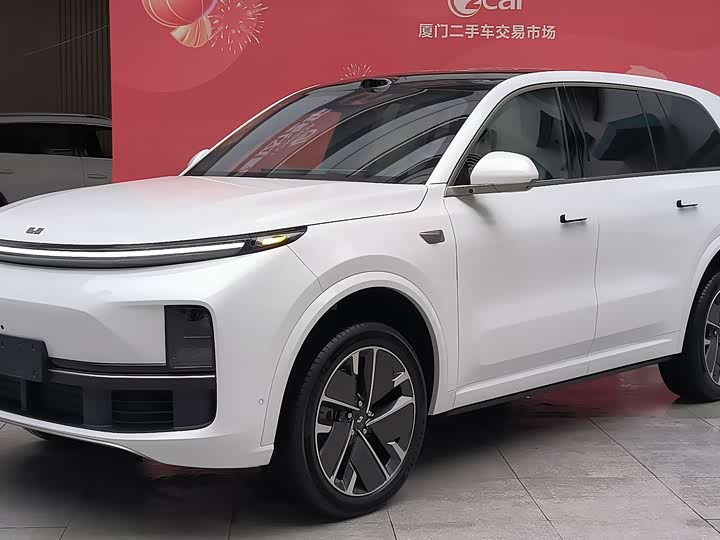 Фото 1 - LiXiang L9