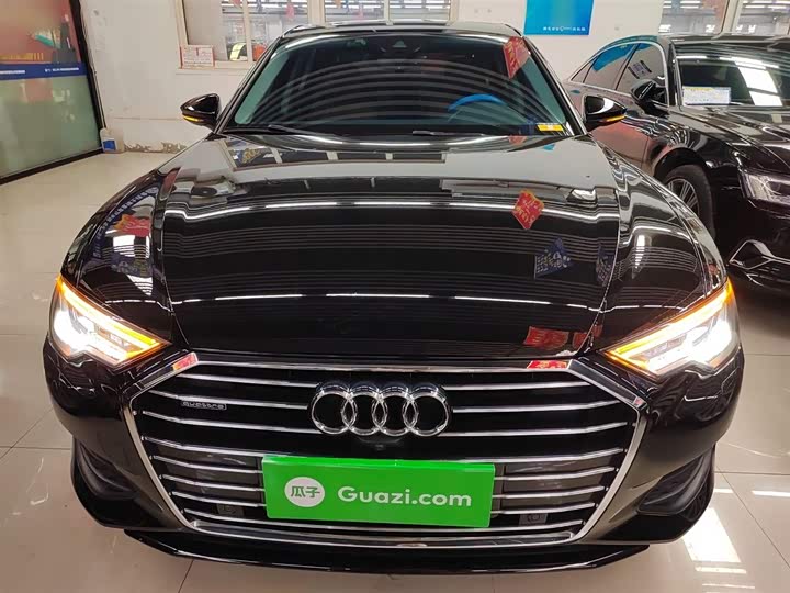 Фото 3 - Audi A6L