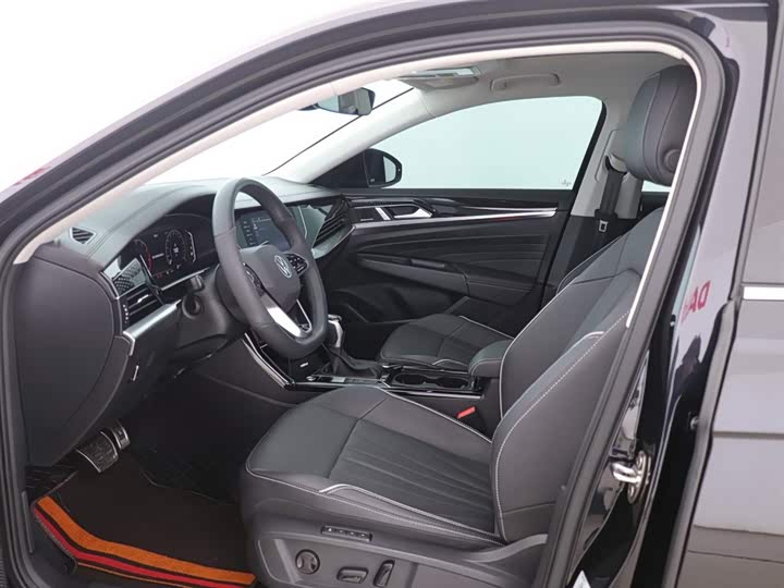 Фото 5 - Volkswagen Passat