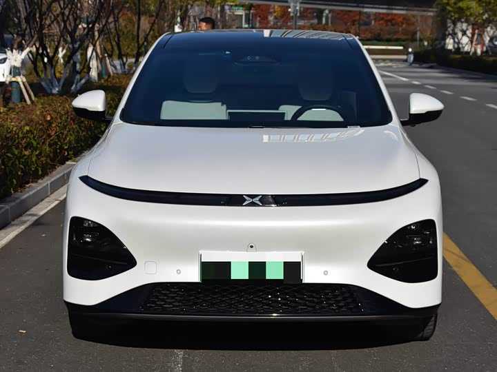 Фото 4 - XPeng G6