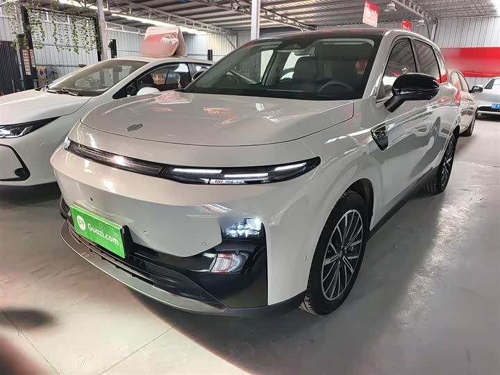 Фото 2 - Leapmotor B10