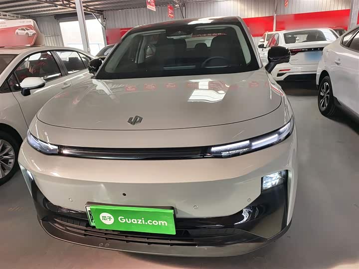 Фото 3 - Leapmotor B10