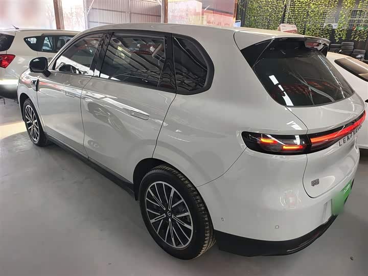 Фото 5 - Leapmotor B10