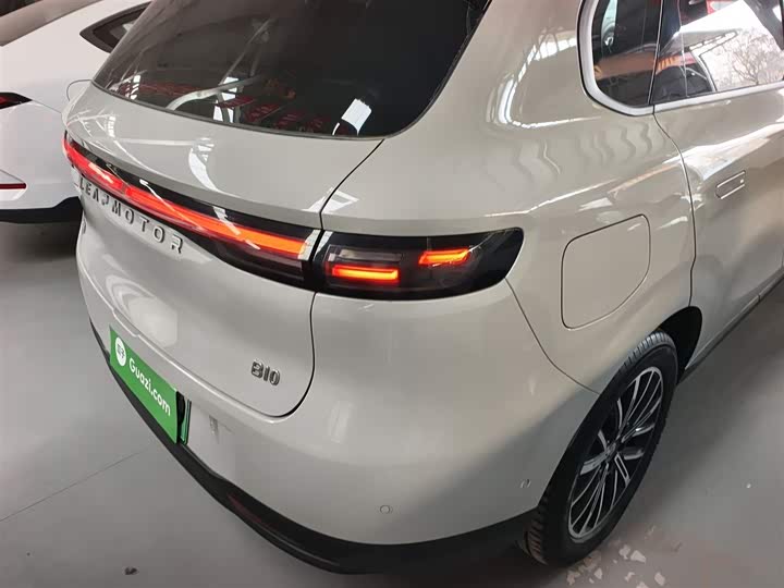 Фото 8 - Leapmotor B10