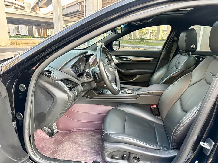 Фото 7 - Cadillac CT5