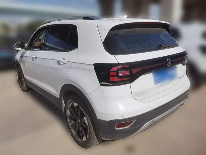 Фото 9 - Volkswagen Tacqua