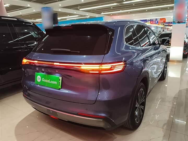 Фото 7 - Geely Galaxy Starship 7