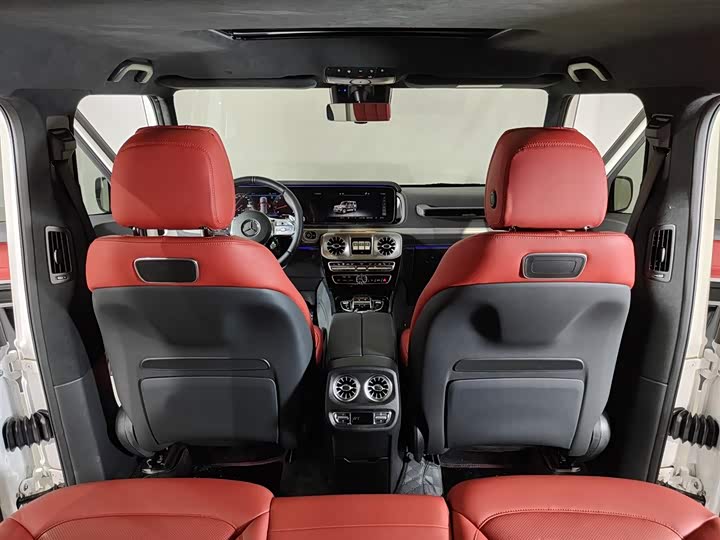 Фото 9 - Mercedes-Benz G-Class AMG