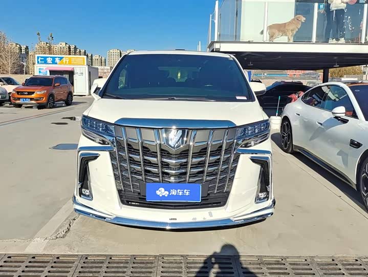 Фото 2 - Toyota Vellfire