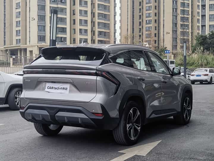 Фото 7 - Geely Galaxy L7