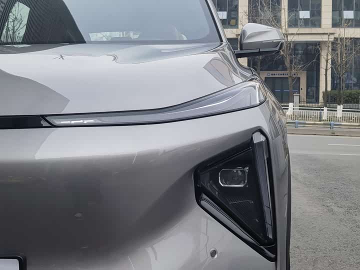 Фото 8 - Geely Galaxy L7