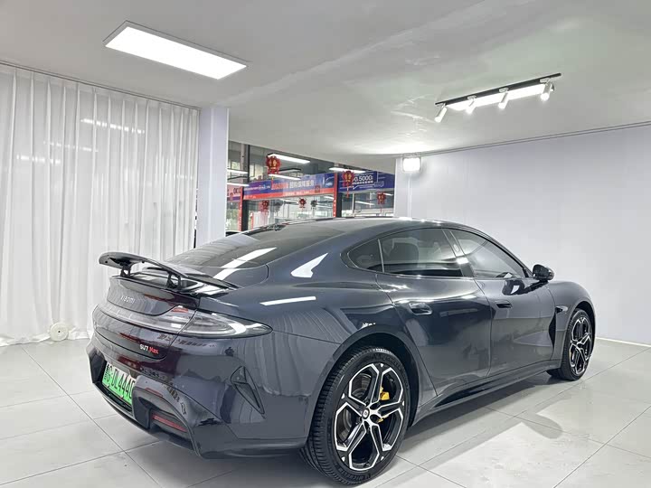 Фото 6 - Xiaomi SU7