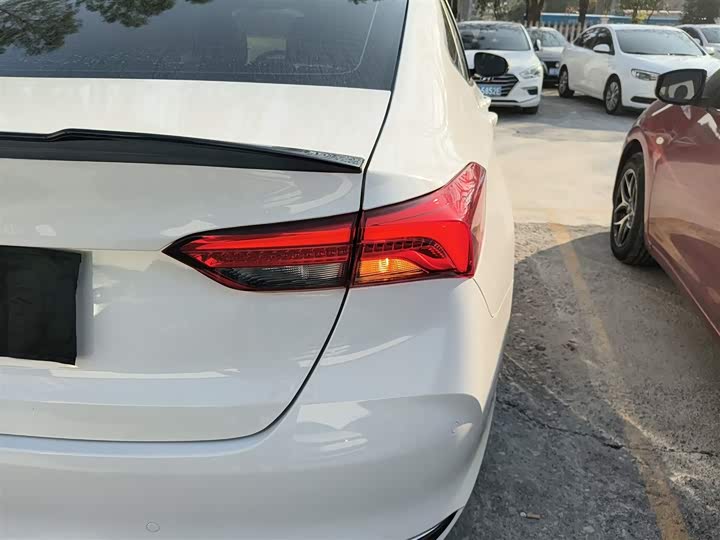 Фото 8 - Buick Verano