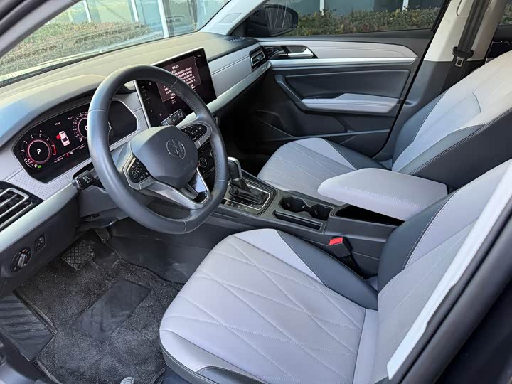 Фото 4 - Volkswagen Lavida