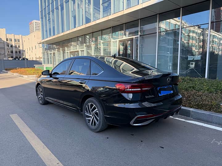 Фото 7 - Volkswagen Lavida