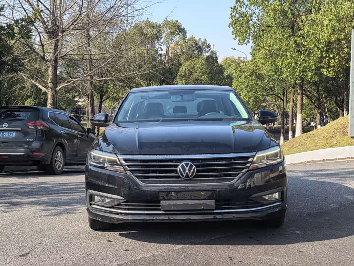 Фото 2 - Volkswagen Lavida