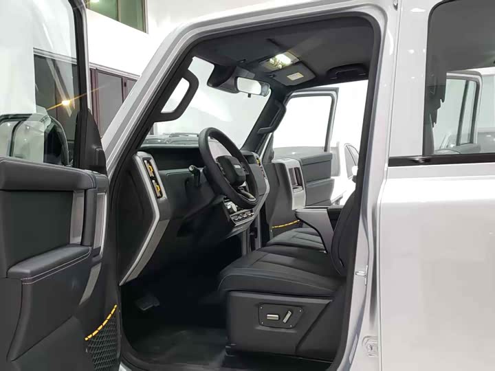 Фото 4 - Chery iCar V23