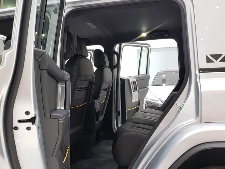 Фото 8 - Chery iCar V23